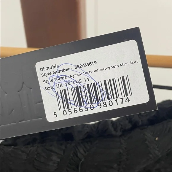 Disturbia NWT Agitate Textured Jersey Split Maxi Skirt Black - Picture 4 of 6